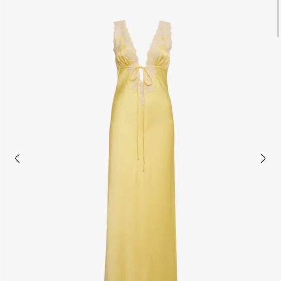 Rumored Yellow Lace Maxi Dress Size Medium - Picture 4 of 12